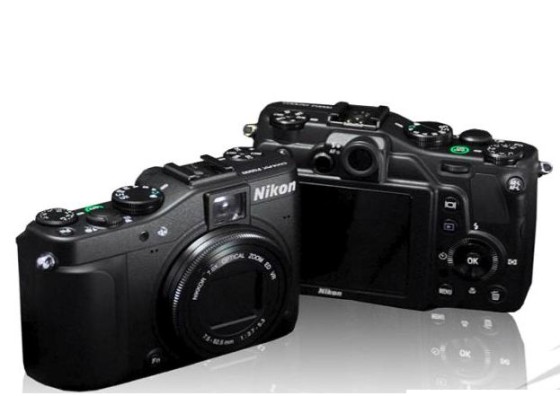 Nikon P7000